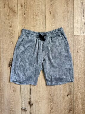 Ezekiel Men's Heather Gray Athletic Drawstring Shorts y2K